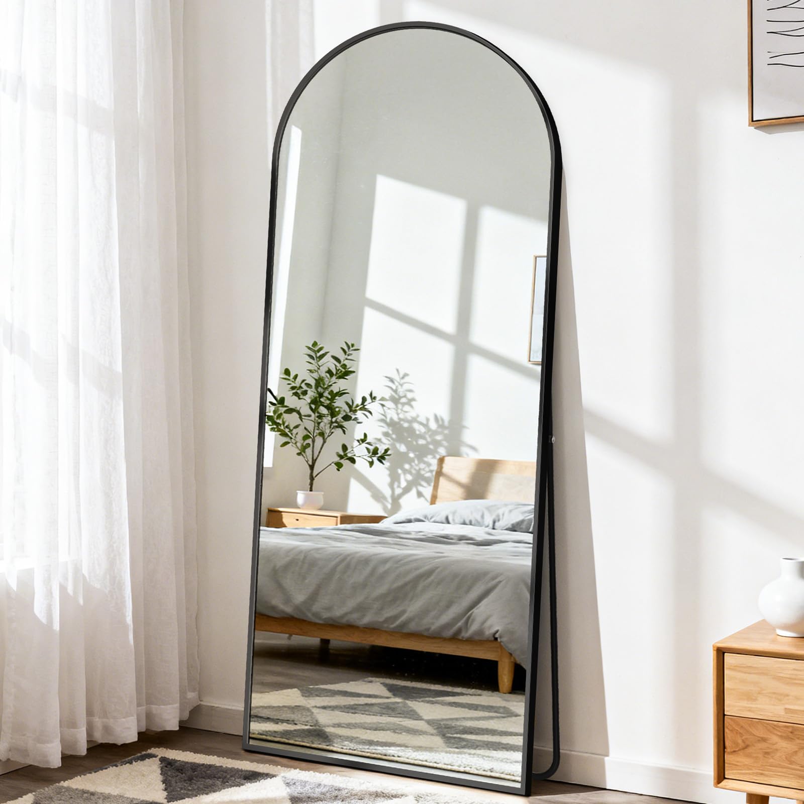 Lumière Arch™ Full-Length Mirror