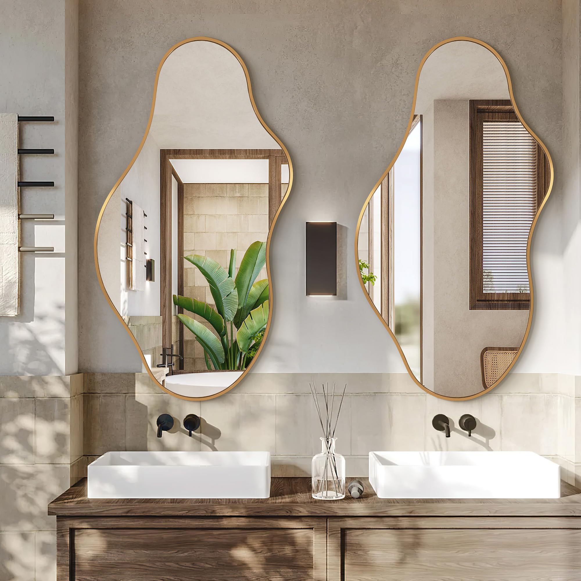 Auréa Form™ Statement Mirror
