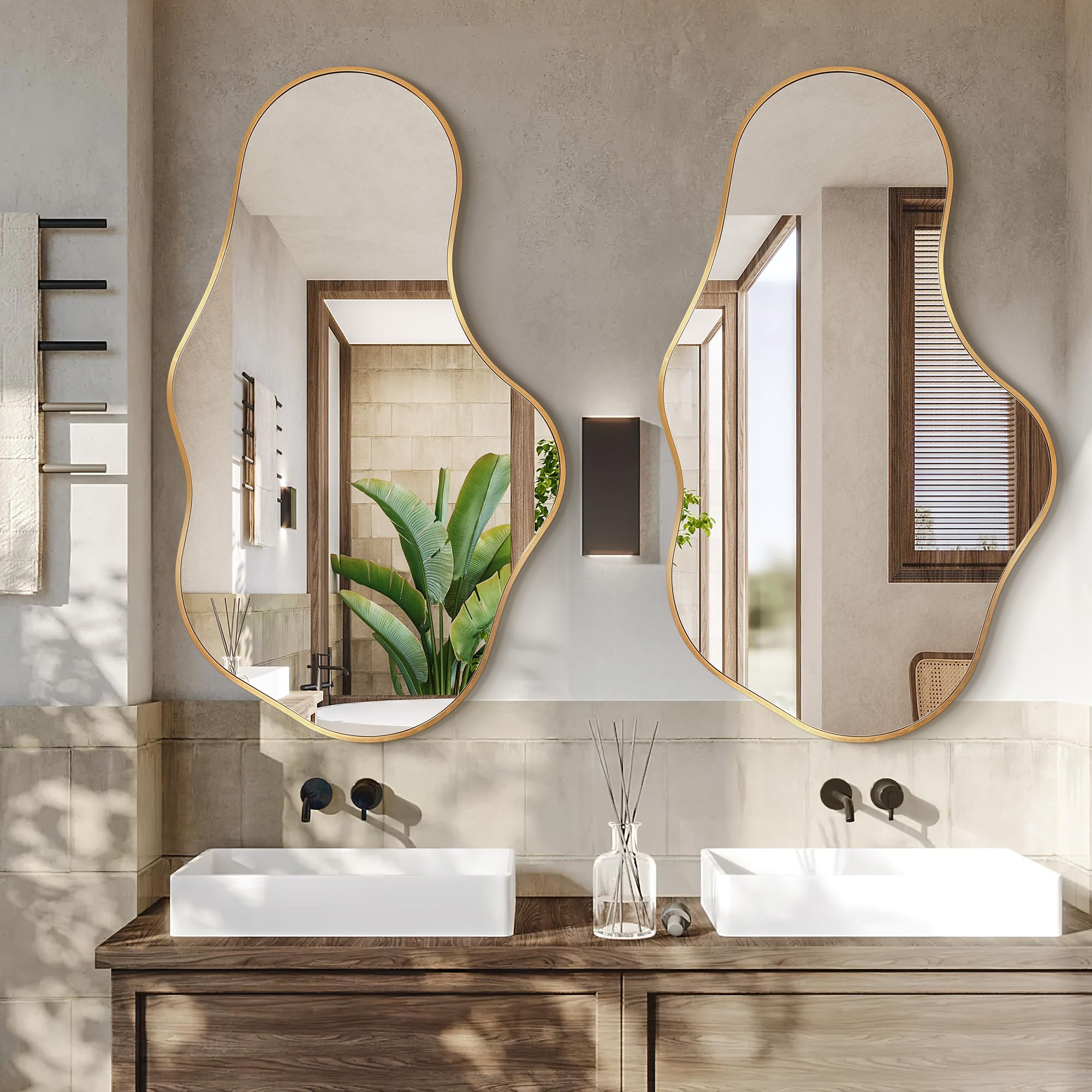 Auréa Form™ Statement Mirror